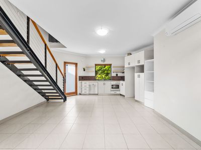 4 / 435 Charles Street, North Perth