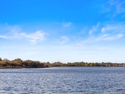 2 Desford Close, Shelley