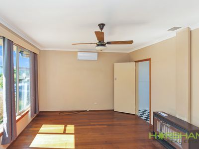 2 Bleakley Street, Horsham