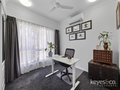 11 Ellesons Place, Douglas