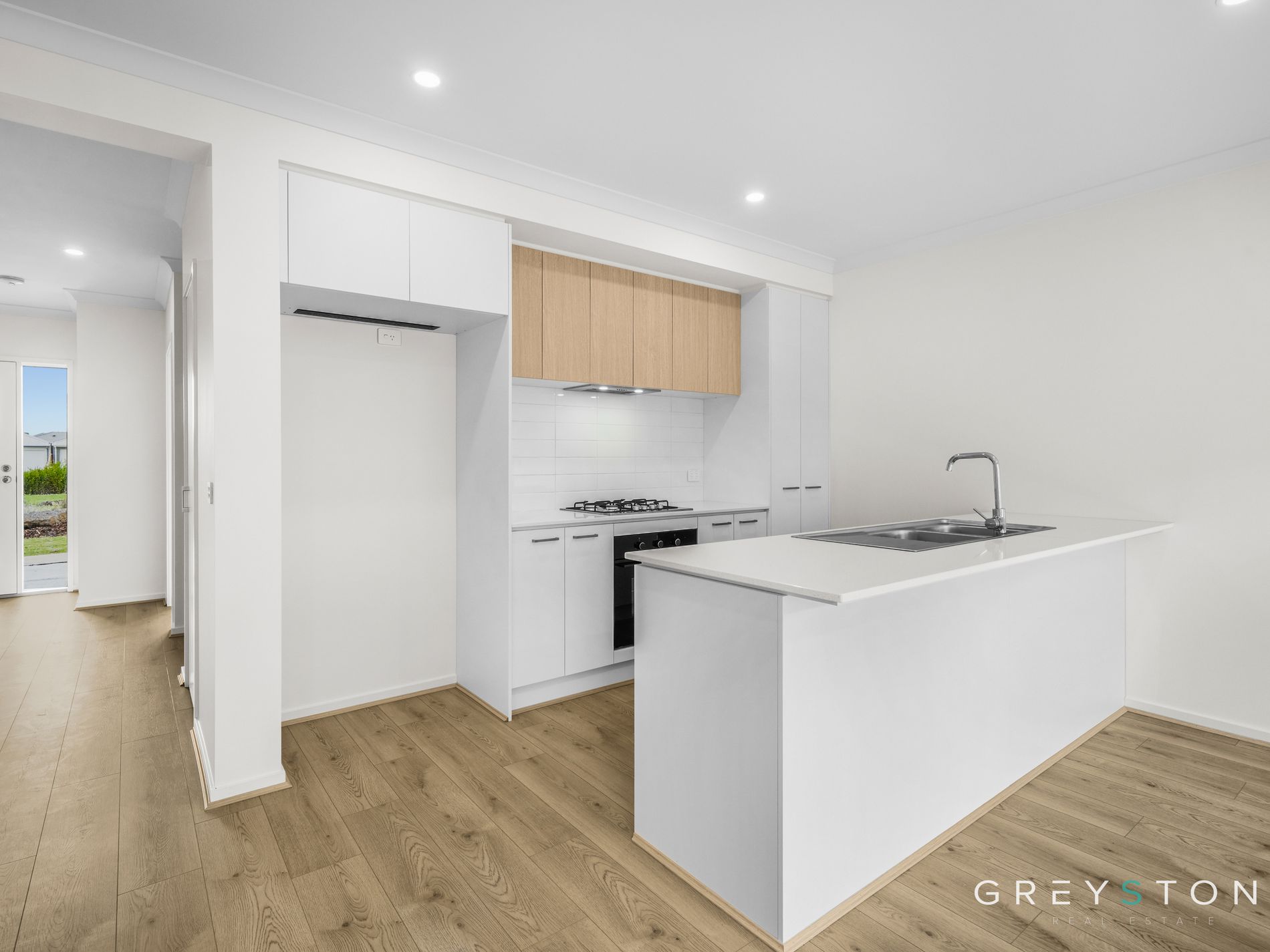 16 Flank Walk, Fraser Rise