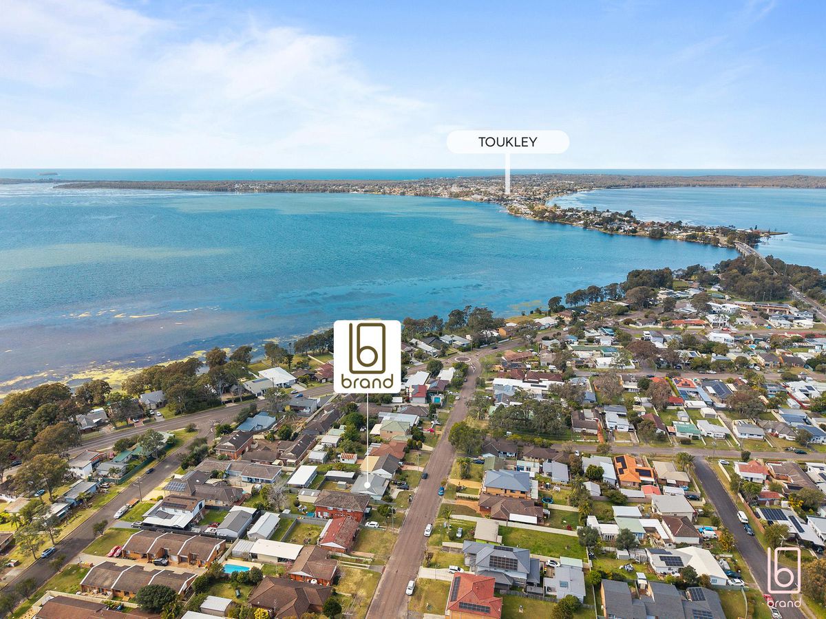 13 & 13A Manuka Parade, Gorokan