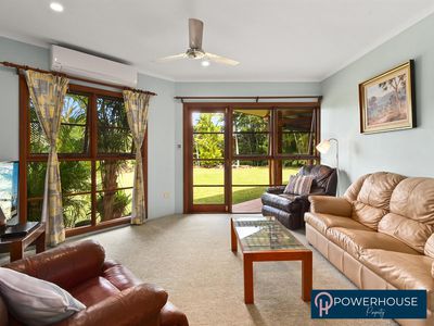 62591 Bruce Hwy, Cowley