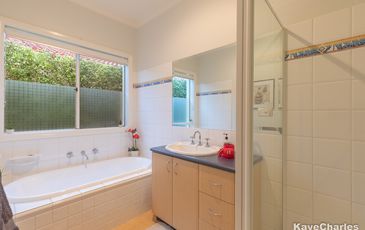 23 Grange Circuit, Beaconsfield
