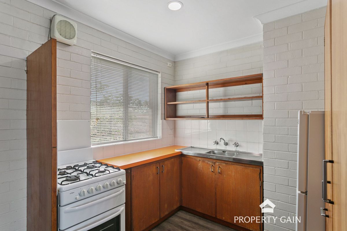 10 / 82 Broadway, Crawley