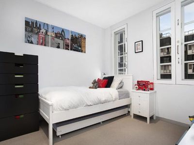 304 / 9 Commercial Road, Melbourne
