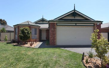 37 Wesley Drive, Narre Warren
