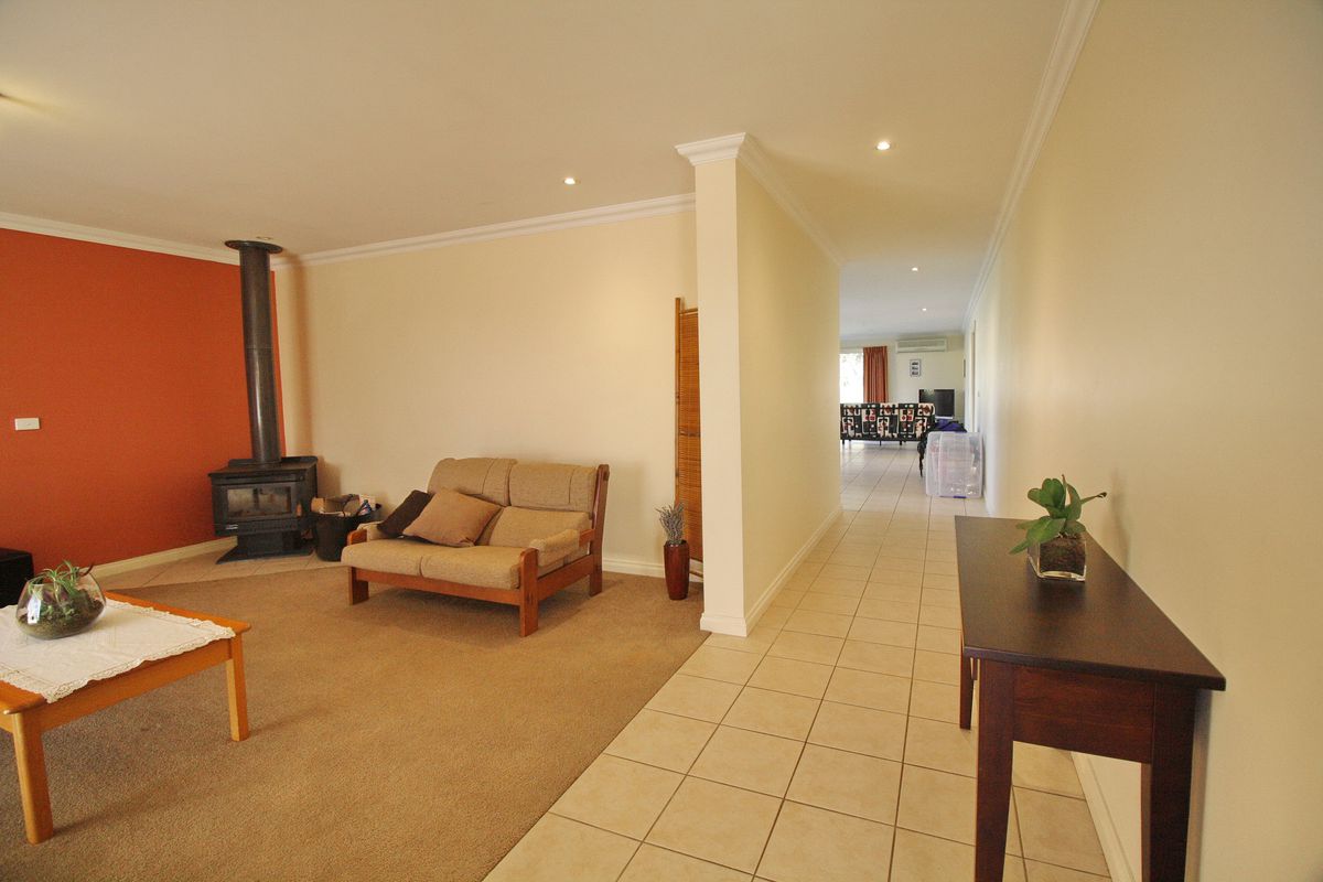 8 Stewart Street, Mansfield