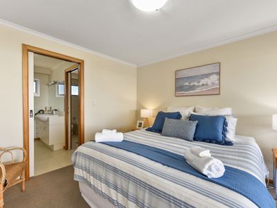 54 Foster Street, Beachport