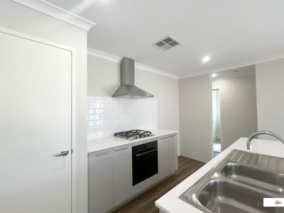 30 Capsico Grove, Wellard