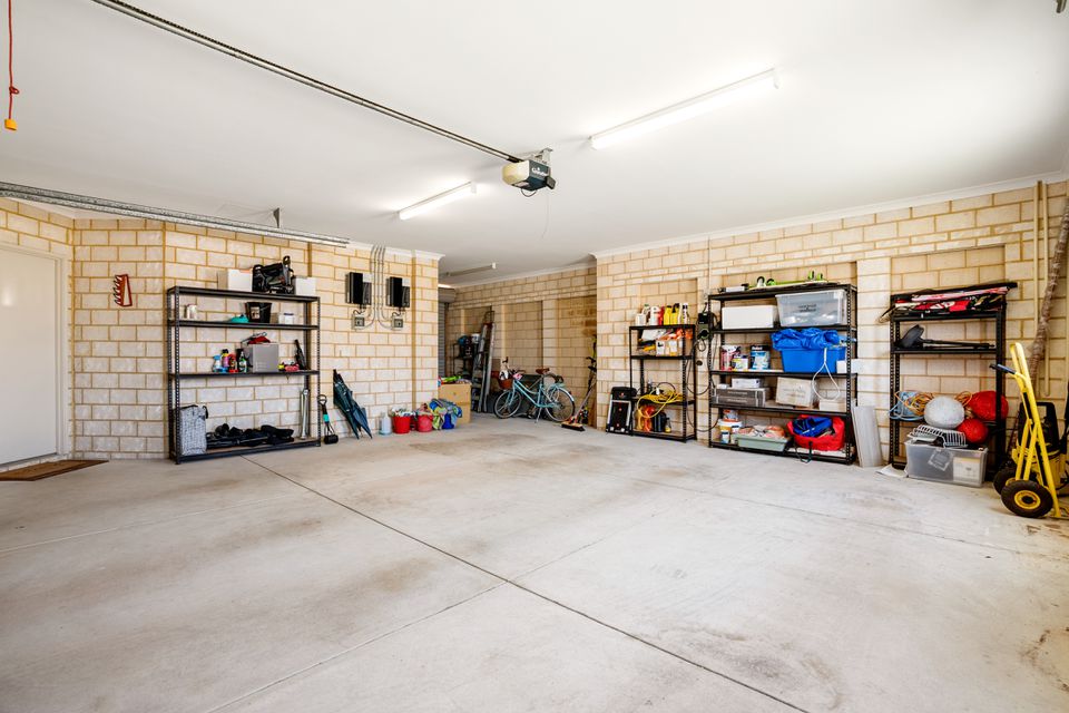 43 Holloways Ridge, Secret Harbour