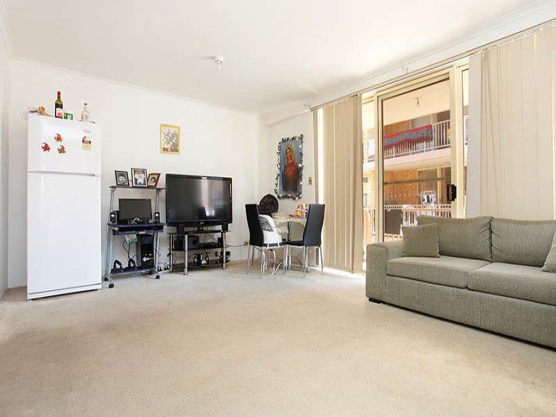 126 / 1 Riverpark Dr, Liverpool