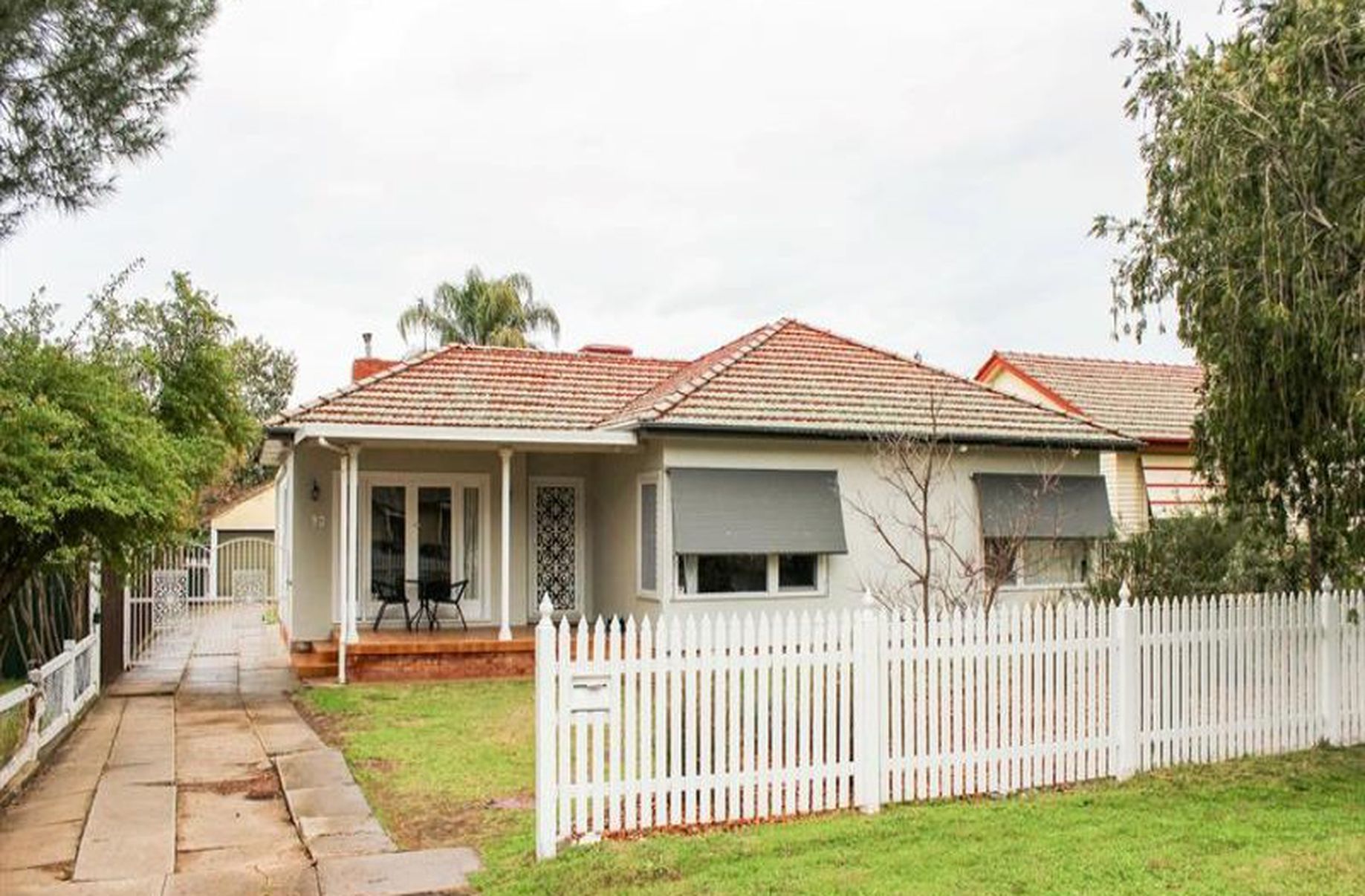 80 Taylor St, Dubbo Redden Family Real Estate