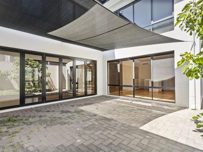 27 Hurlingham Road, South Perth
