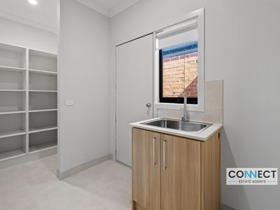 10 Bollington Road, Cranbourne East