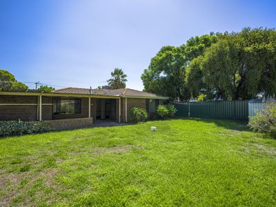 12 Yenisey Crescent, Beechboro