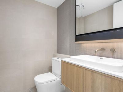 1001 / 18 Ogilvie Road, Mount Pleasant