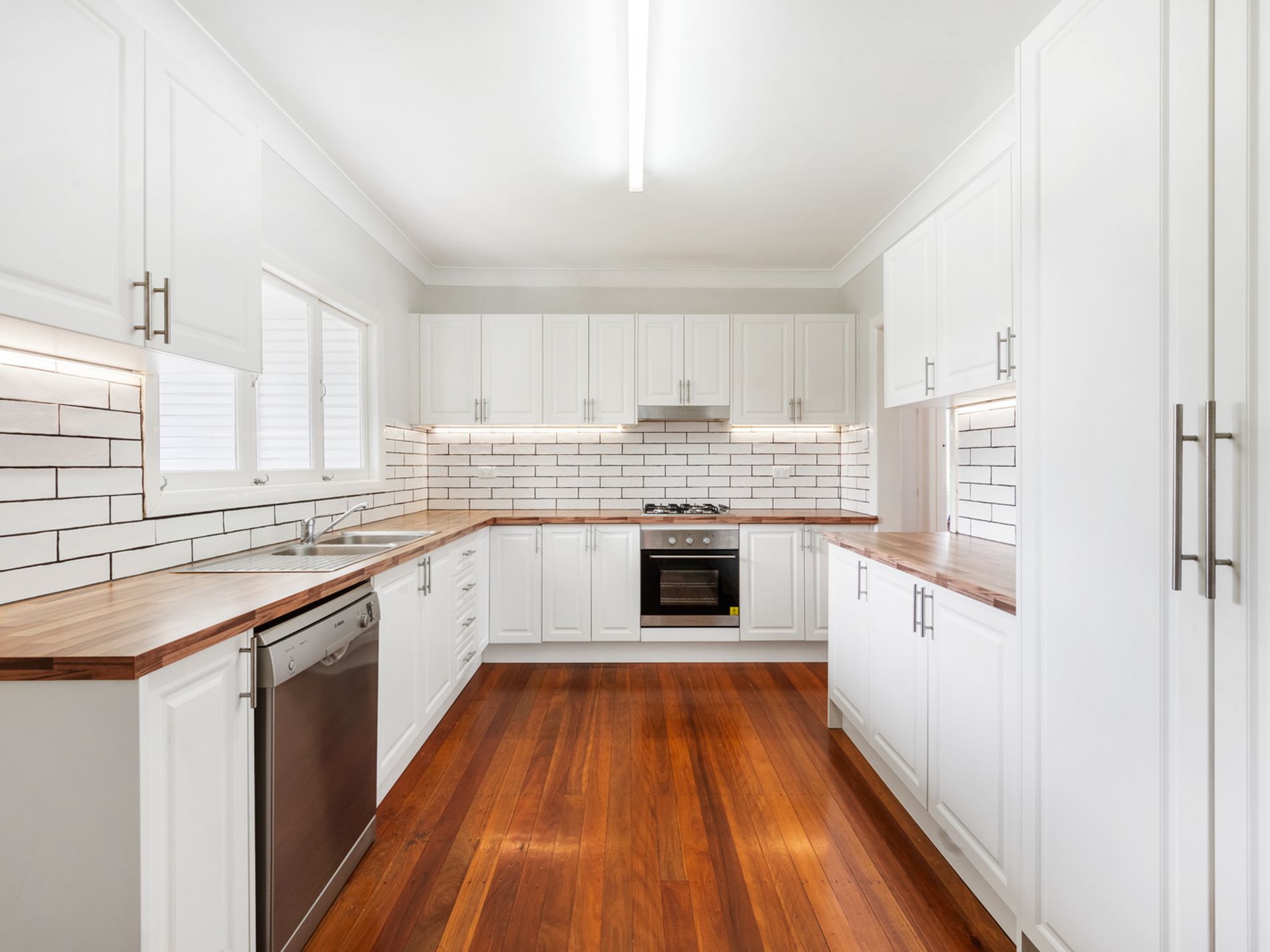 46 Wongabel Street, Kenmore