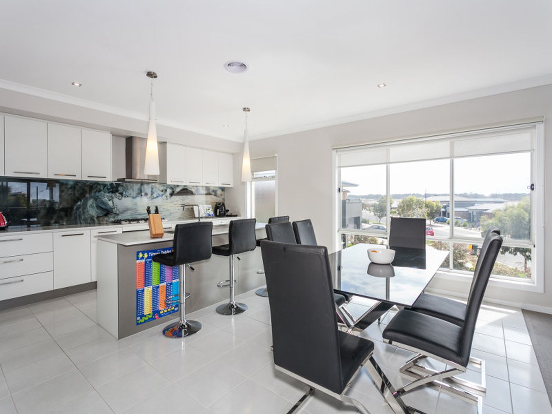 6 Marine Drive, Torquay