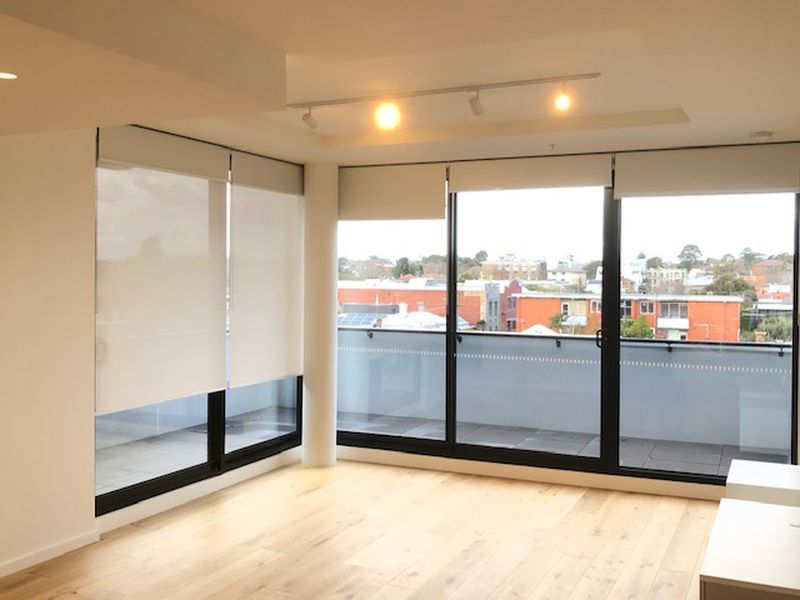 302 / 7 White Street, Windsor