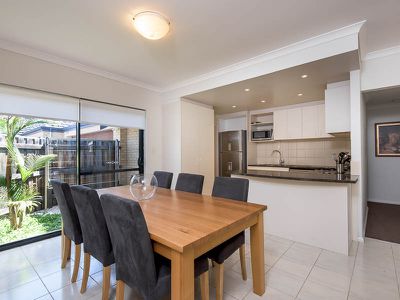 1/143 Ravenscar Street, Doubleview