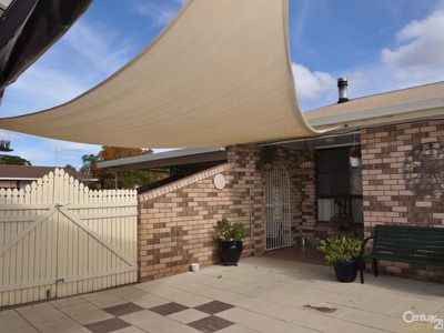 9 Flinders Close, Dubbo