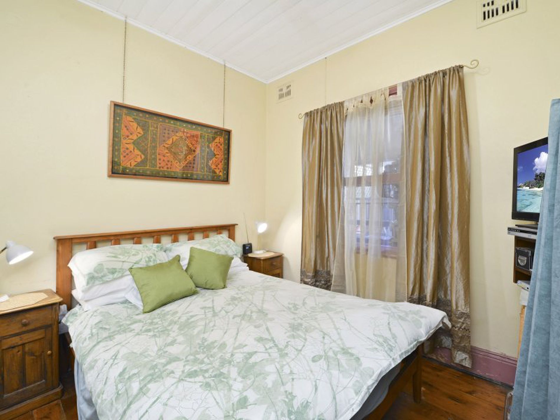 1049 Botany Road, Mascot