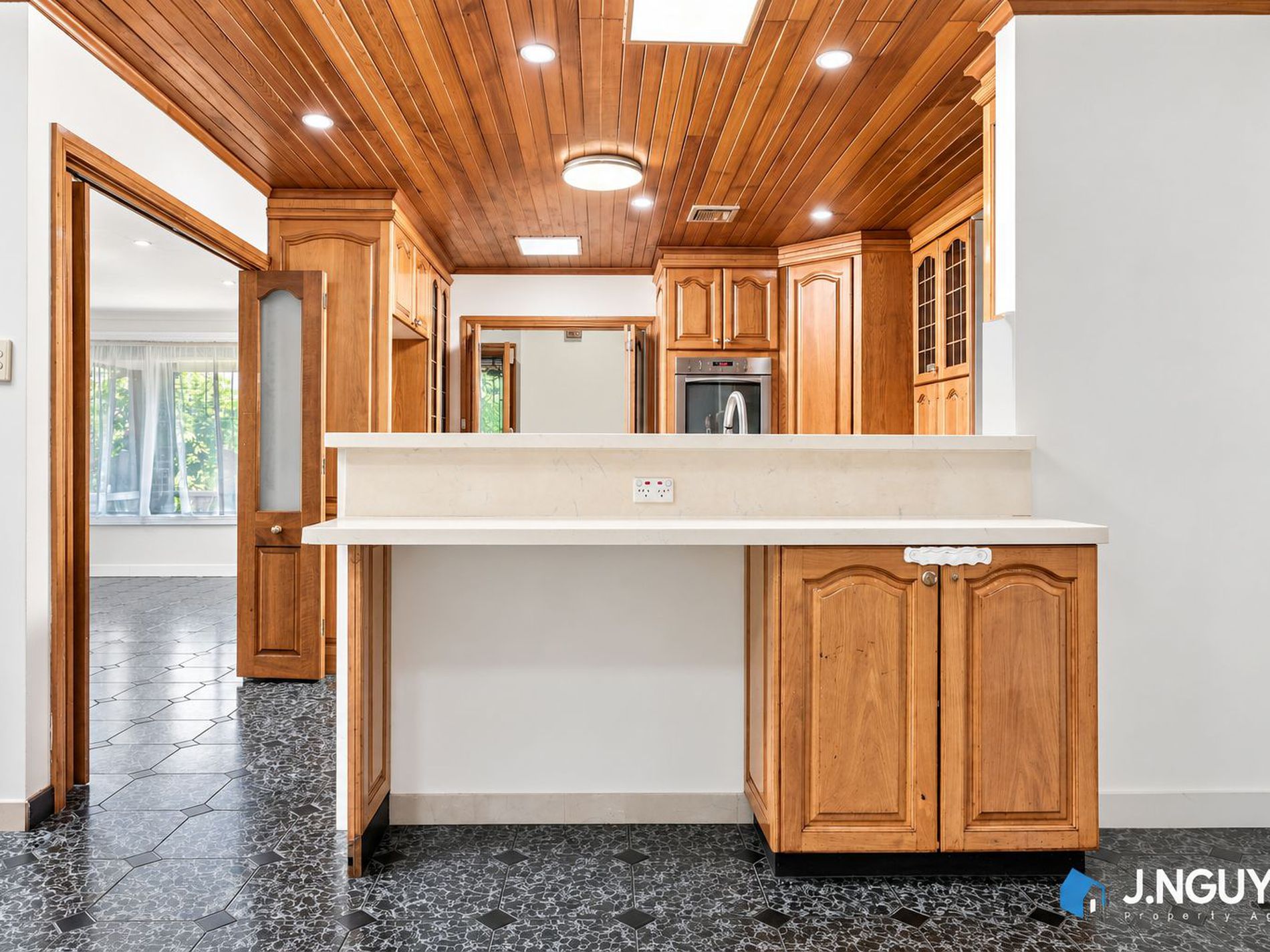 147 King Road, Fairfield West
