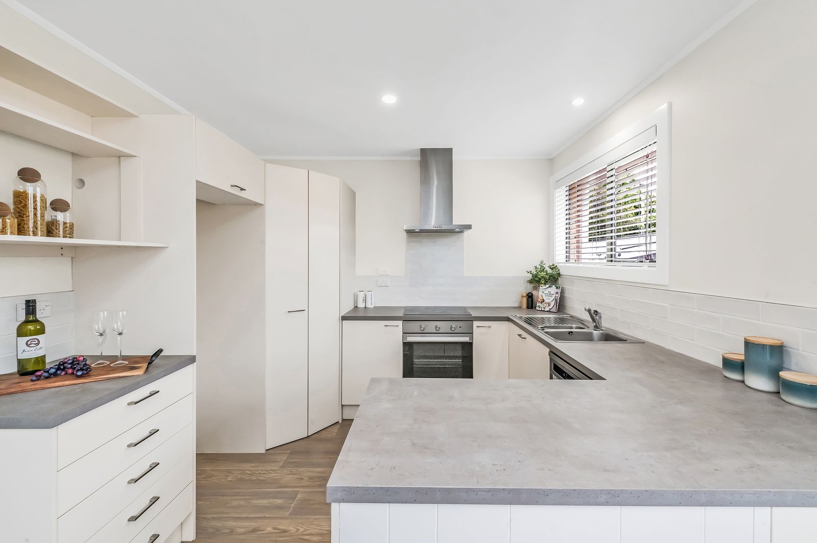 3 Rosamund Place