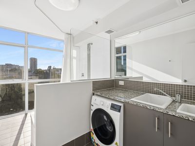 17 / 996 Hay Street, Perth