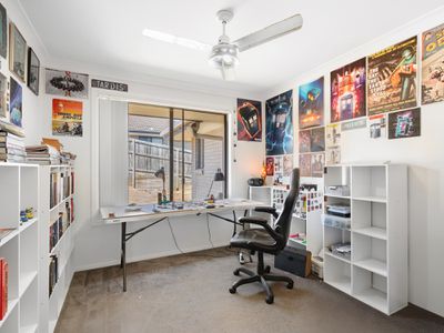 35 Honeyeater Place, Lowood