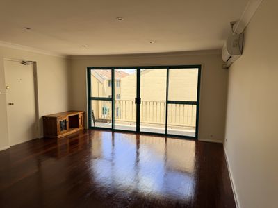 48 53 McMillan Crescent, Griffith