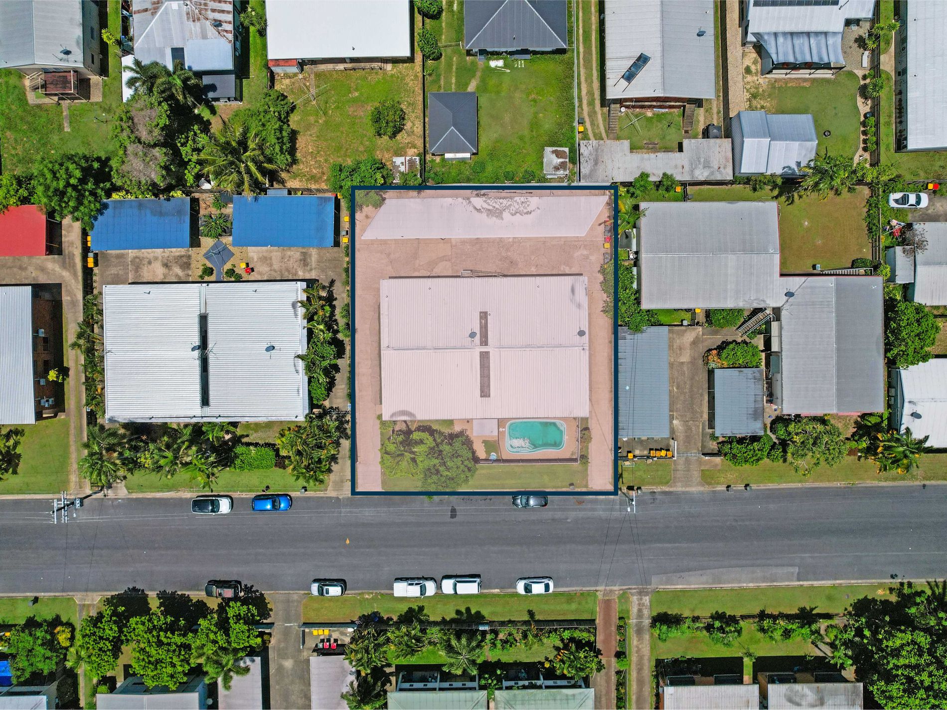 1 / 10-12 CURTIN STREET, Westcourt