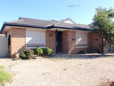 2 / 37 Roseberry Avenue, Keilor Downs
