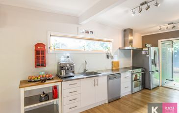 14 Lenne Road, Beaconsfield Upper