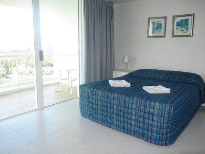 1204 / 182 Marine Parade, Labrador