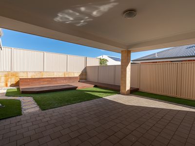 26 Acrasia Rd, Baldivis