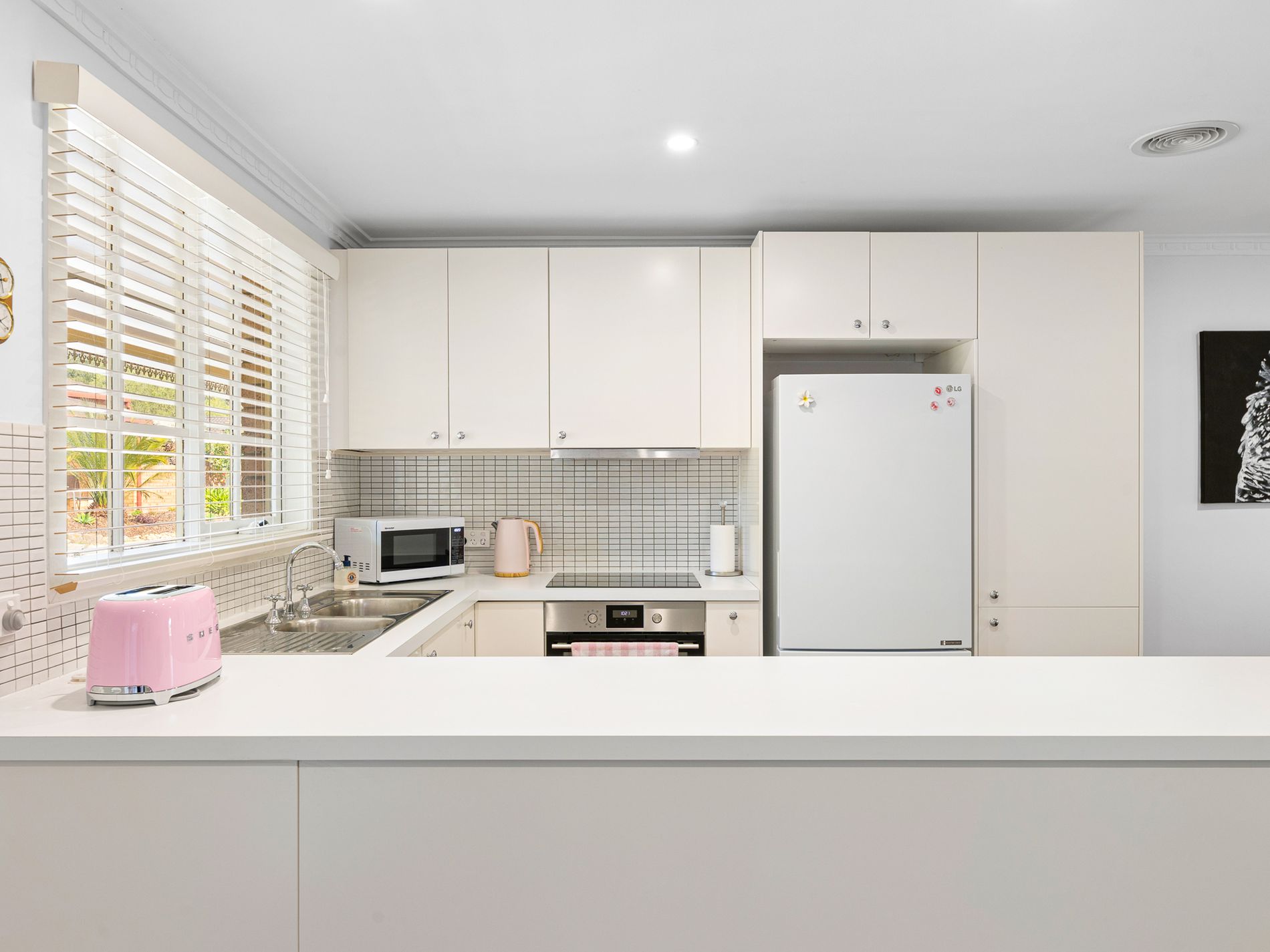 4 / 11 Eric Fenning Drive, Surf Beach