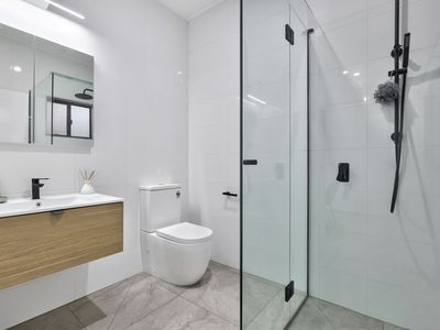 54-56  Golden Street, Goldsborough