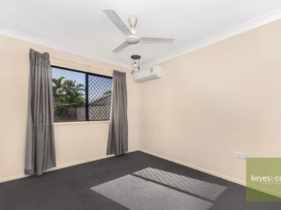 42 Estuary Parade, Douglas
