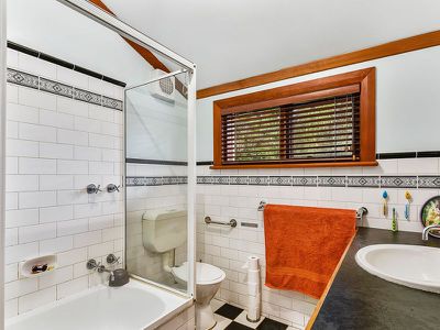 1 Adelaide Road, Millicent