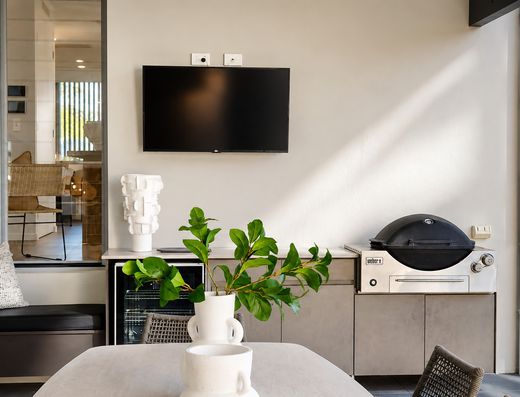 Private Resort-Style Living in the Heart of Old Tewantin image 23