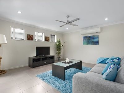 24 Higgs Circuit, Wynnum West