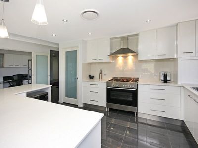 3 Seiler Ct, Karalee