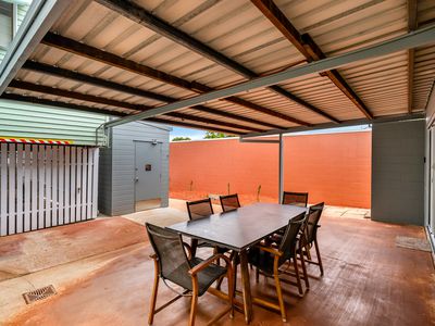 32 Mabel Street, Atherton
