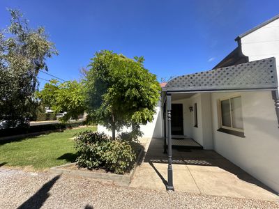 18 White Street, Millicent