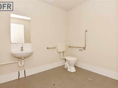 1 / 70 Discovery Drive, Bibra Lake