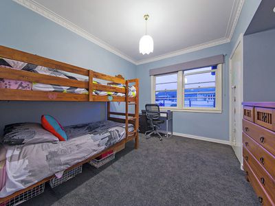 15 Major Street, Manly West