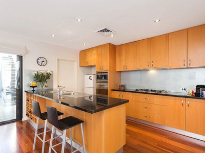 9 Darbon Crescent, Subiaco