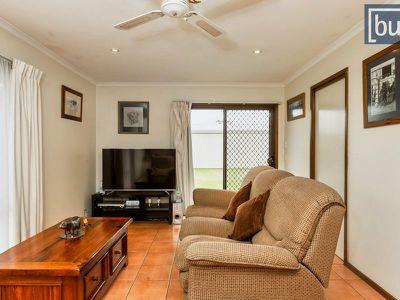 128 Hawdon Ct, Howlong